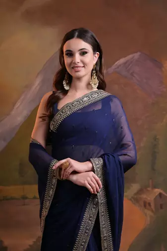 Women georgette embroidered saree with sequinned lace