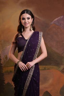 Women georgette embroidered saree with sequinned lace 3