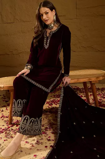 Women purple velvet solid embroidered straight kurta palazzos with dupatta
