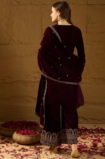Women purple velvet solid embroidered straight kurta palazzos with dupatta