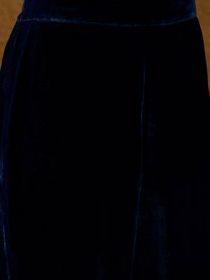 Women navy blue velvet solid embroidered straight kurta trousers with dupatta 5
