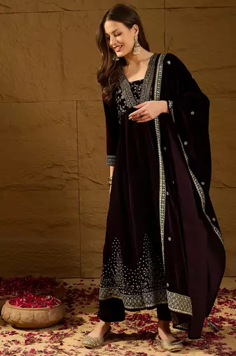Women purple velvet floral printed anarkali kurta trousers with dupatta