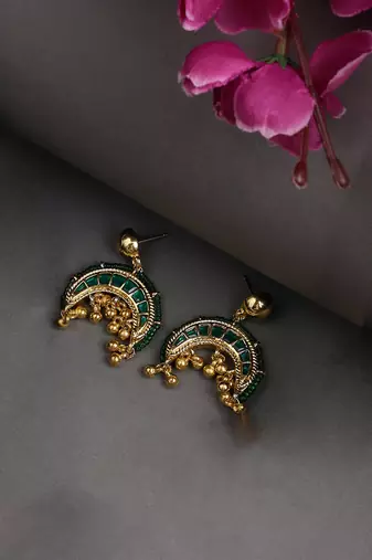 Zamurd noor drop earring