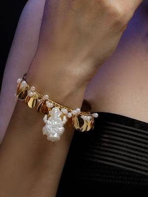 Zarheen elegance bracelets 1