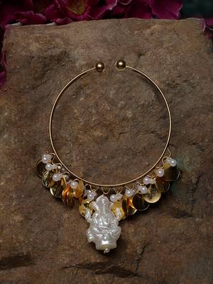 Zarheen elegance bracelets 2