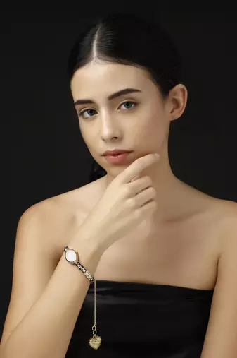 Zar-e-sheesham watch charm