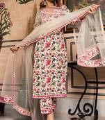 Floral Elegance: Women's V-Neck Rayon Kurta & Pant Set