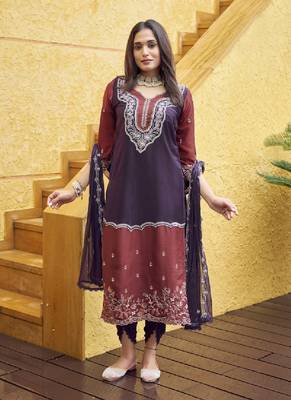 Purple  embroidered kurta with pant & dupatta 1