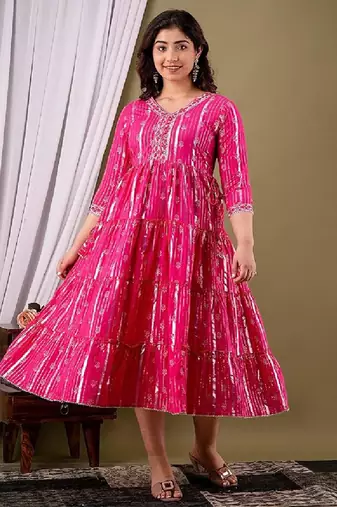 Pink cotton printed gown