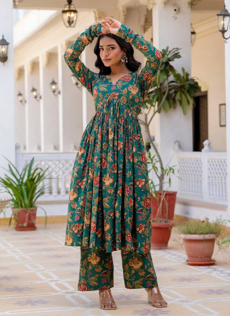 Green cotton printed kurta with pant & dupatta
