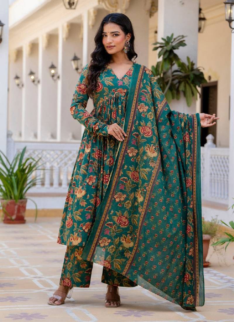 Green cotton printed kurta with pant & dupatta