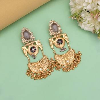 Grey color amrapali earrings 1