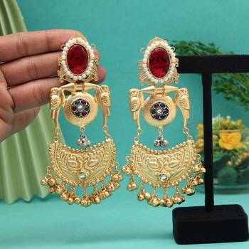 Maroon color amrapali earrings 2