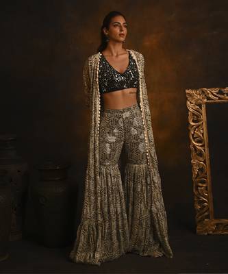 Printed cape set with mirrow work blouse and gharara 4