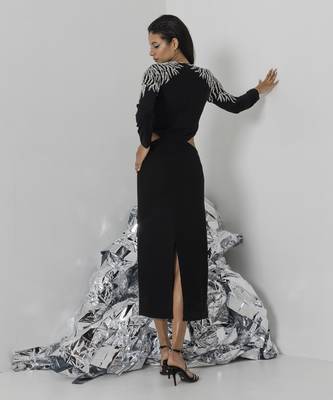 Black midi embellished dress with cutout detail 4
