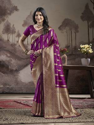 Women's Purple Soft Lichi Silk Jacquard Traditional Saree with Blouse 1