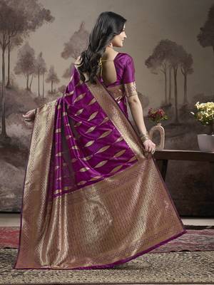 Women's Purple Soft Lichi Silk Jacquard Traditional Saree with Blouse 4