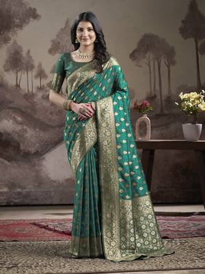 Women's Green Soft Lichi Silk Jacquard Traditional Saree with Blouse 1