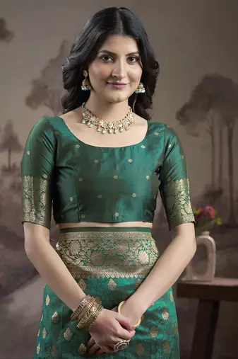 Women's Green Soft Lichi Silk Jacquard Traditional Saree with Blouse