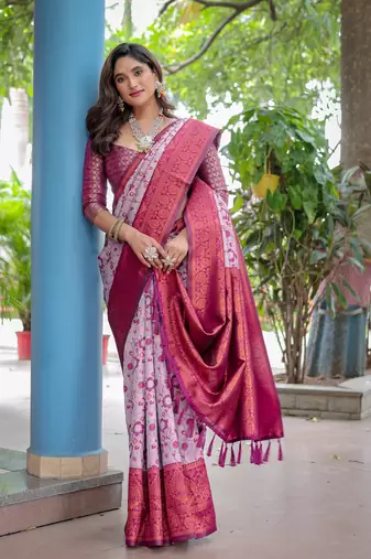 Women's Mauve Faux Banarasi Silk Zari Woven Traditional Saree with Blouse
