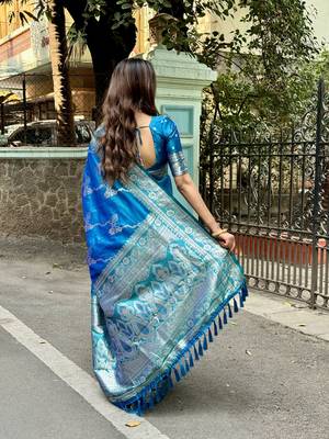 Sky blue wevon jacquard zari faux banarasi silk blend festive ceremonial saree 2