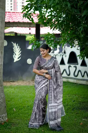 Grey cotton c saree with designer digital printed