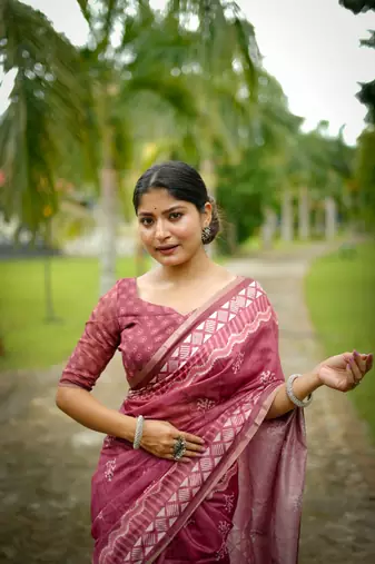 Red cotton c saree with digital printed
