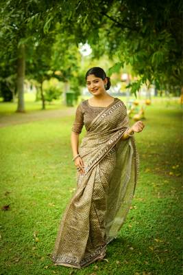 Green cotton c saree with digital printed 1