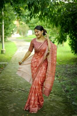 Orange cotton c saree with digital printed 1