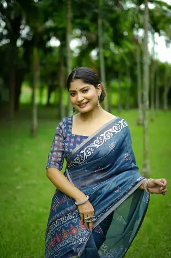 Blue cotton c saree with digital printed