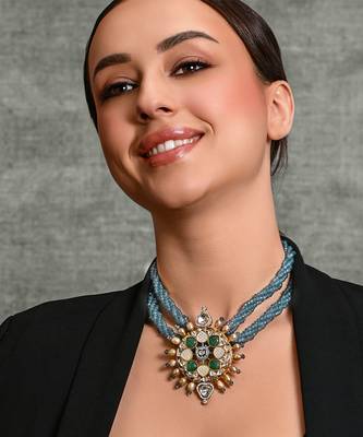 Blue beaut beaded necklace 2