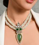 Green grandeur beaded necklace