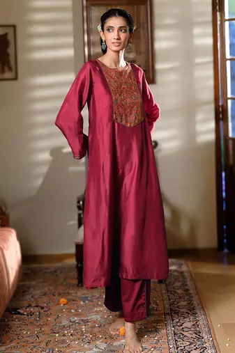 Maroon raw silk co-ord set