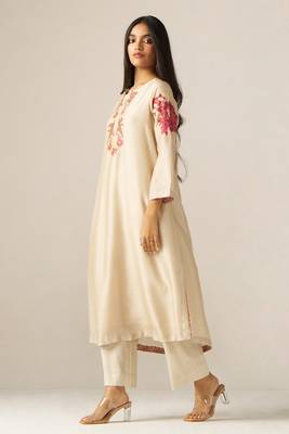 Whitecap gray and beige sherni print co-ord set 2