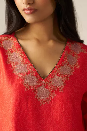 Bittersweet red sherni print co-ord set