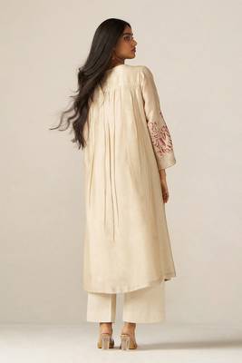 Whitecap gray and beige sherni print co-ord set 3