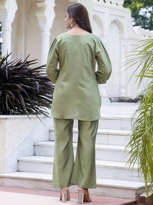 Vredevogel women silk blend ethnic top pant set 3