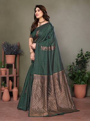 Dark green litchi art silk banarasi silk saree 2