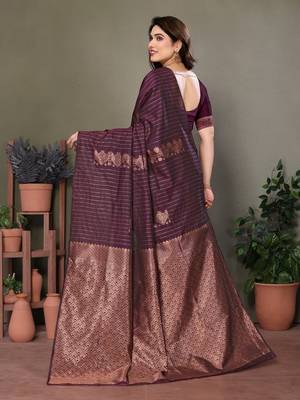 Wine litchi art silk banarasi silk saree 3