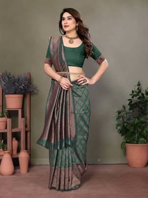 Dark green litchi art silk banarasi silk saree 4