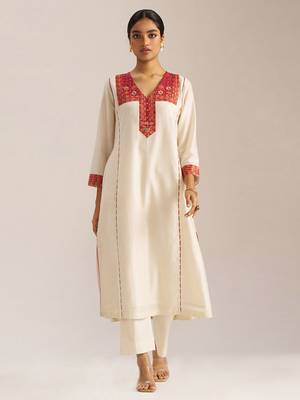 Ivory and maroon chanderi banjara embroidery co-ord set 1