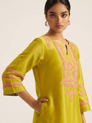 Cress green chanderi banjara embroidery co-ord set 3
