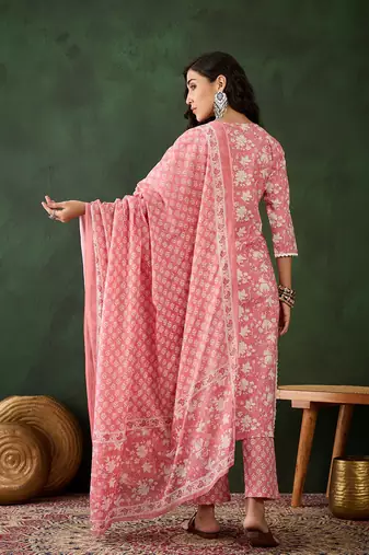 Peach embroidered cotton round neck kurta sets