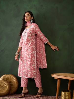 Peach embroidered cotton round neck kurta sets 4