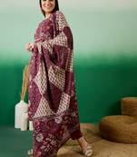 Burgundy embroidered cotton round neck kurta sets