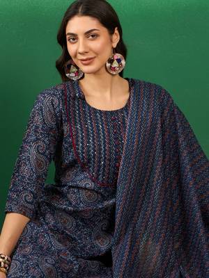 Multicolor embroidered cotton round neck kurta sets 3