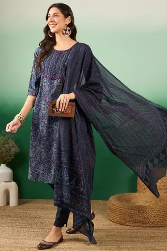Multicolor embroidered cotton round neck kurta sets