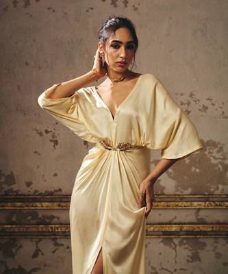 Beige kaftan 3