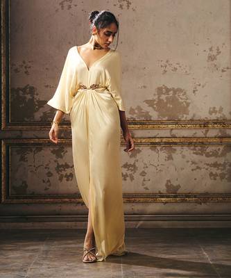 Beige kaftan 5