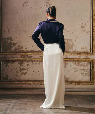 White skirt with blue blazer 3